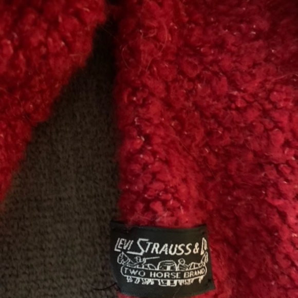 Levi's Oversized Red Sweater - Picture 2 of 4